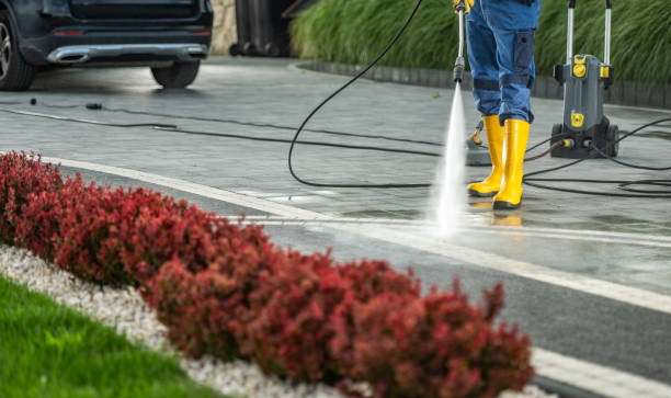 Why Choose Our Certified Pressure Washing Experts for Your Project Needs in Bensenville, IL?